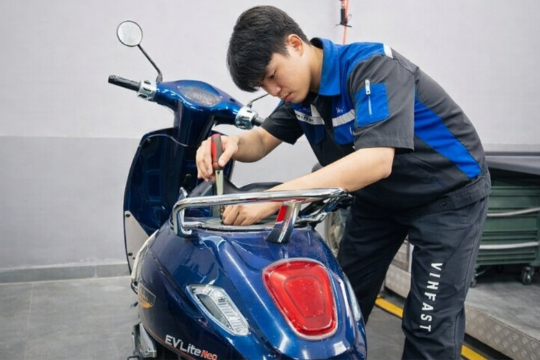 khuyen mai xe may dien vinfast thang 4 uu dai moi nhat